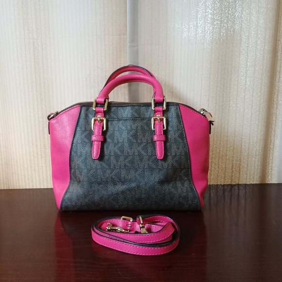 MICHAEL Michael Kors Pink and Black Shoulder Bag - Picture 2 of 7